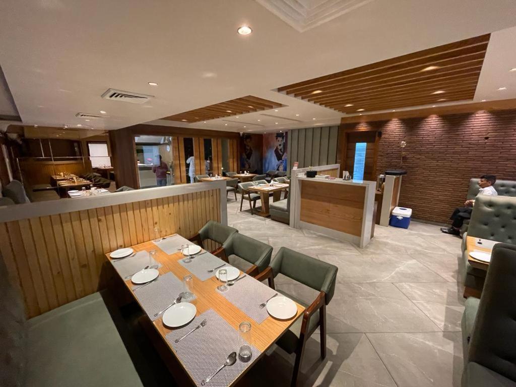 Hotel Endora Patiala Luaran gambar